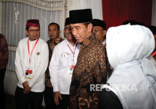 Jokowi Klarifikasi Soal Reshuffle