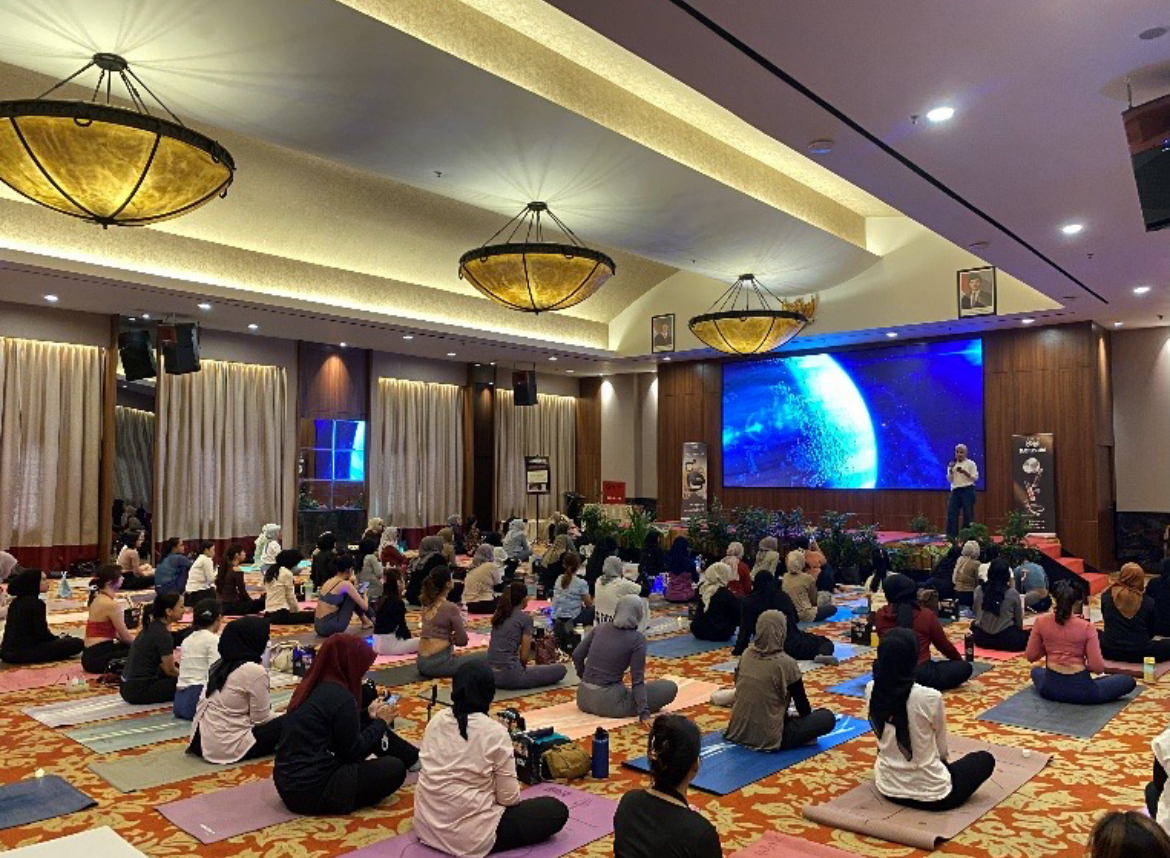 Sehat Lahir-Batin, GAIA Dental Clinic Hadir di Yoga Cinematic Flow