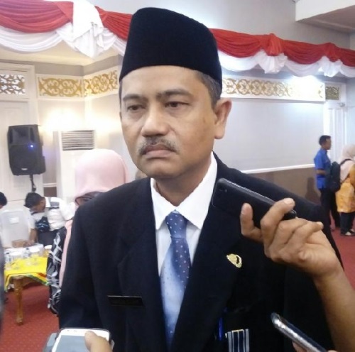 Setelah Tantang DPRD, Tiba-tiba Sekda Riau Irit Bicara dengan Wartawan