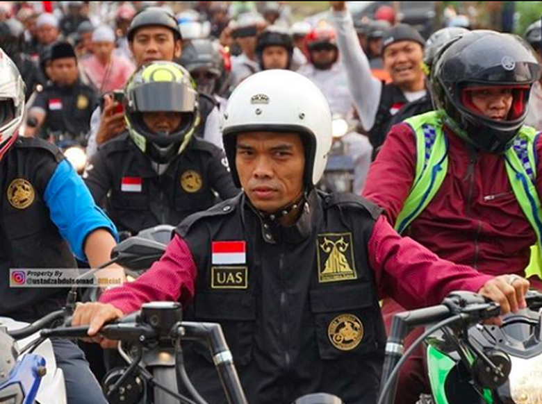 Akun FB-nya DIcatut, Ustaz Abdul Somad Ingatkan Dosa Jariyah