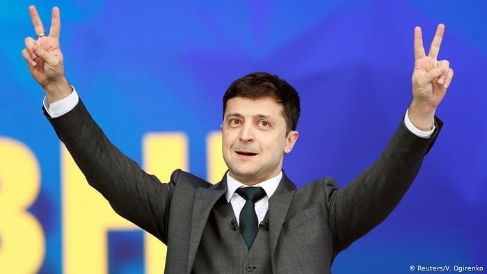 Dituding Bertindak Ilegal, Presiden Baru Ukraina Pecat Massal Pejabat