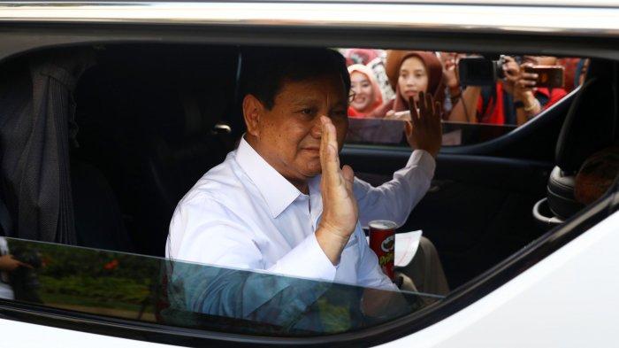 Prabowo Temui Luhut Selama Dua Jam Malam Ini