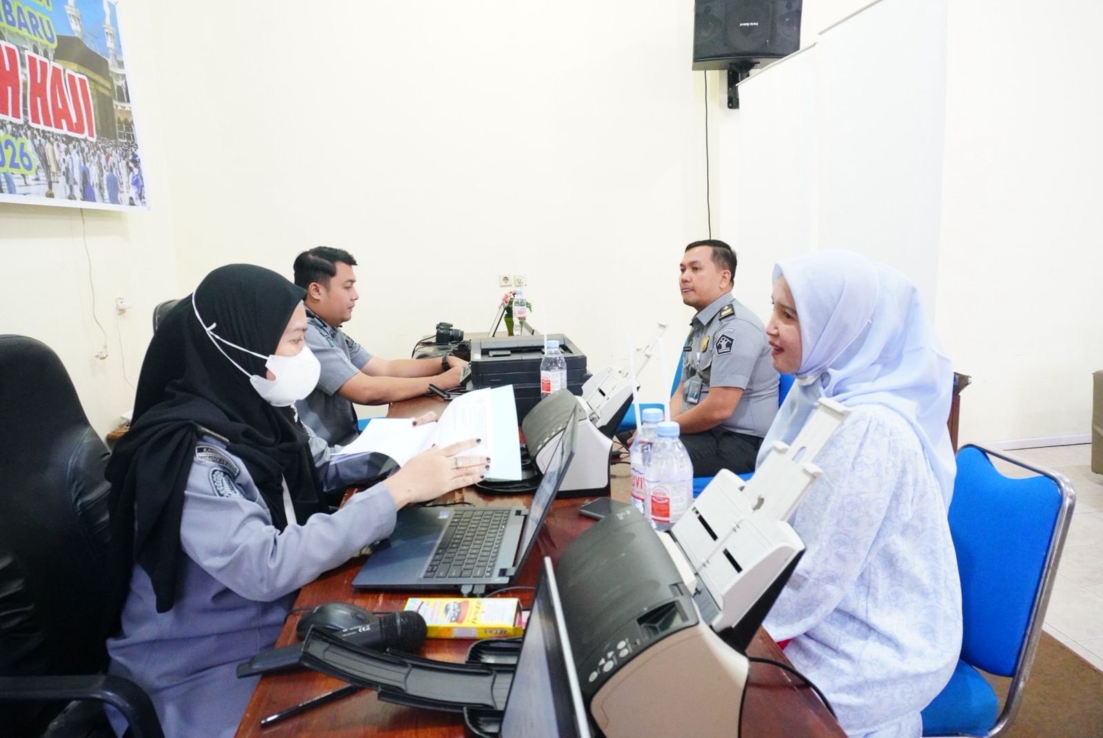 Calon Jemaah Haji 2026 Dapat Layanan Eazy Passport