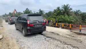 Lintas Timur KM 183 Barangan Buka Tutup