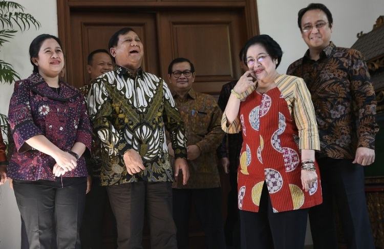 Cerita Megawati Selamatkan Prabowo dari Tanpa Negara
