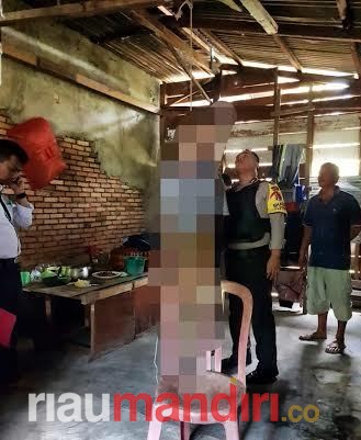 Diduga Karena Pisah Ranjang dengan Istrinya, Kakek di Kampar Gantung Diri