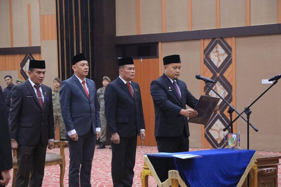 Pj Wako Muflihun Lantik Empat Pejabat di Lingkungan Pemko Pekanbaru