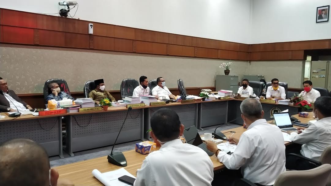 Gelar Hearing, DPRD Riau Minta PLN Tidak Menambah Beban Masyarakat Saat Covid-19