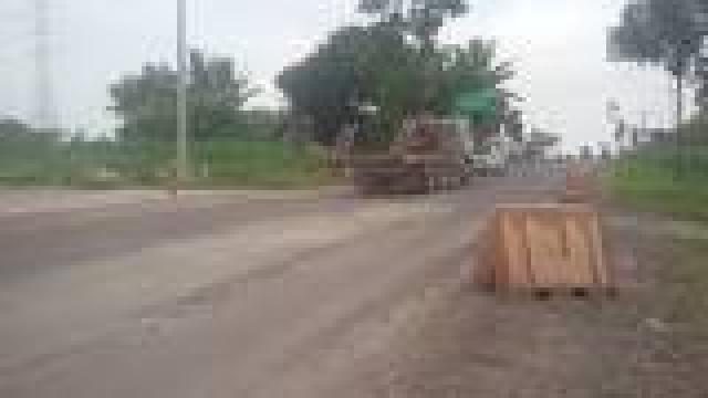 Jalinteng Sumatera Rusak Parah