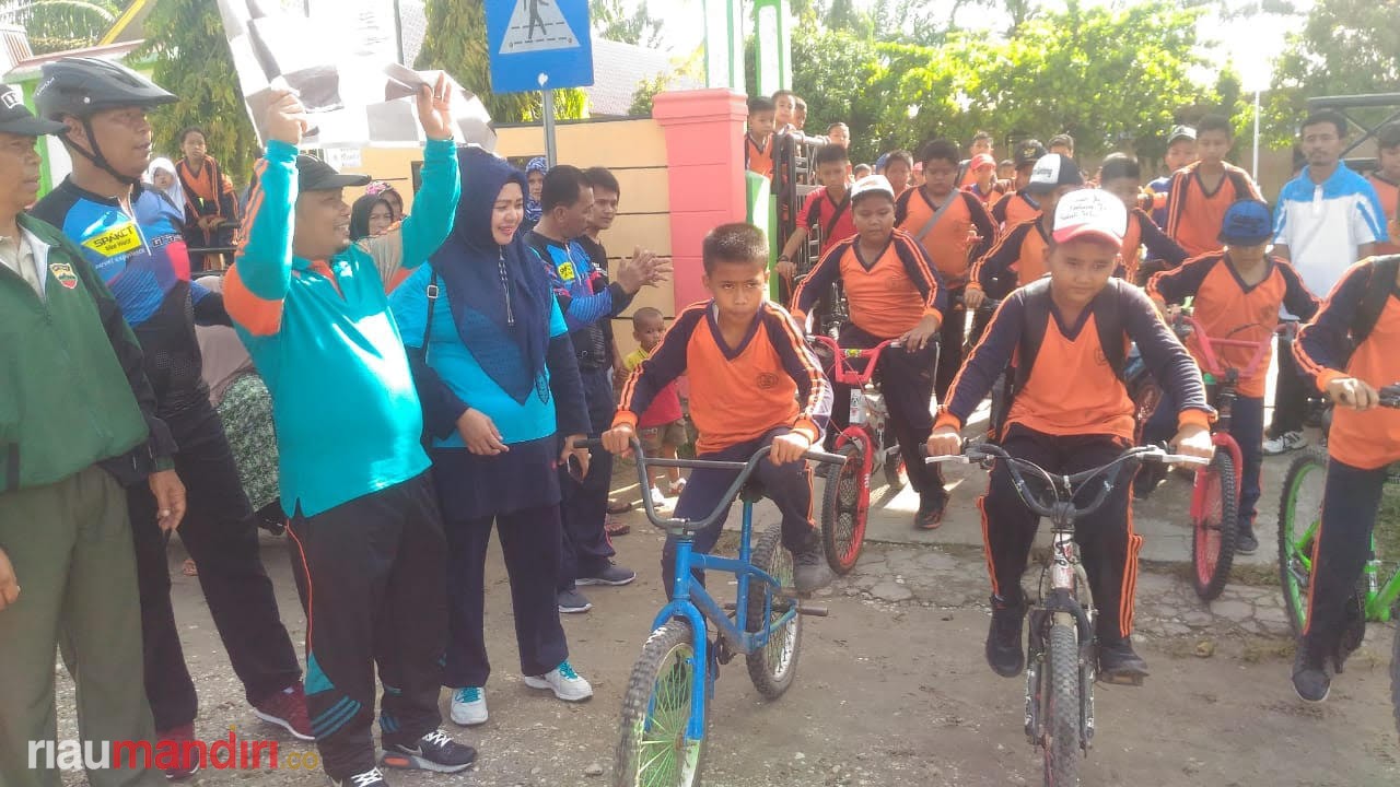 Wakil Ketua I DPRD Kuansing Buka Lomba Sepeda dan Jalan Santai