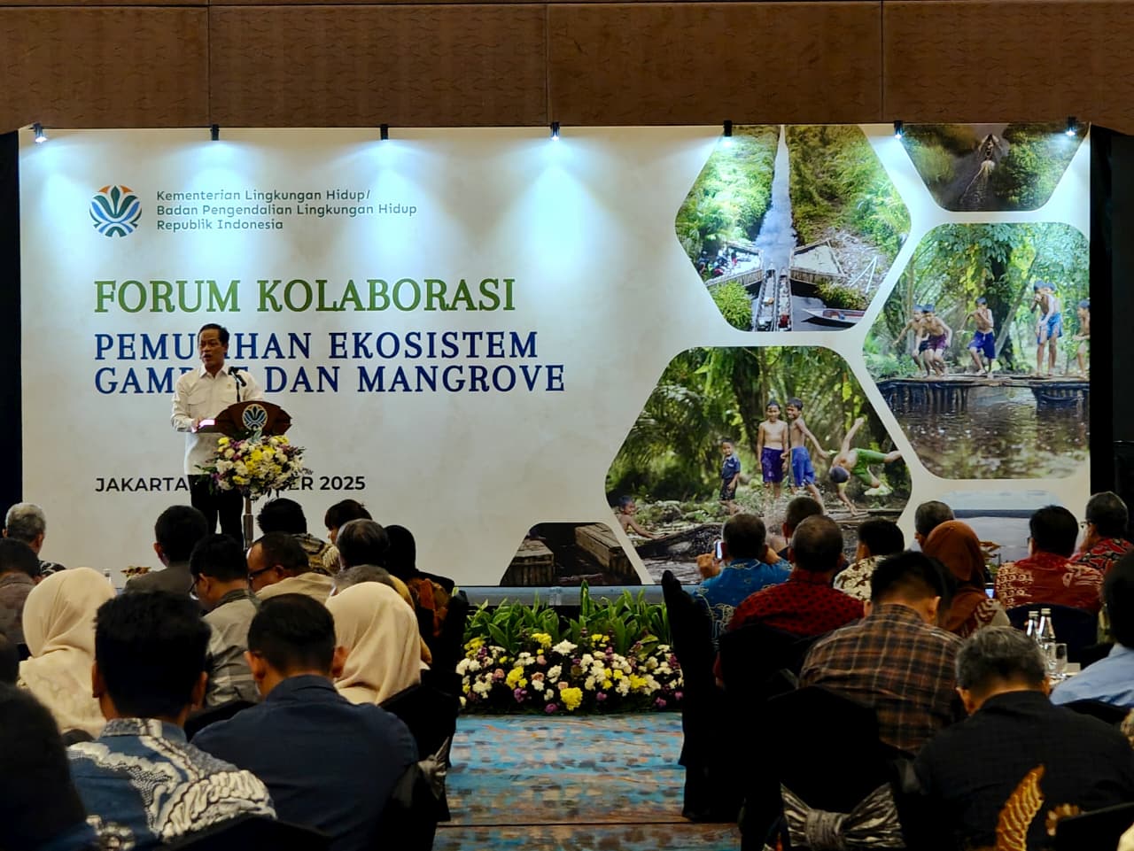 Menteri LH Berkomitmen Pulihkan Ekosistem Gambut dan Mangrove Melalui Kolaborasi Pentahelix - Riaumandiri.co