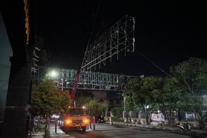 Satpol PP Pekanbaru Akan Sasar 40 Tiang Reklame Ilegal