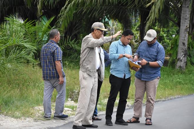 Warga Rumbio Jaya Kampar Serahkan Tanah Tanpa Ganti Rugi untuk Pembangunan Jalan