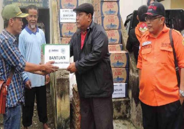 LPB Muhammadiyah Riau Salurkan Bantuan di Kampar