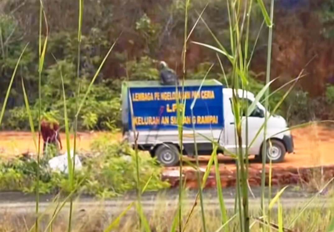 Terciduk Buang Sampah, LPS Sialang Kampai Diberi Surat Peringatan
