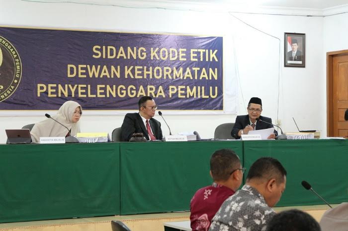 Gara-gara Selisih Data Pemilih, KPU Siak Disidang DKPP