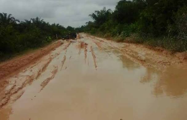 Akibat Regulasi, Pembangunan Jalan Lintas Bono Terhalang 