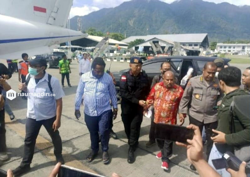 Usai Lukas Enembe Dibawa KPK, TNI-Polri Tetap Siaga di Papua