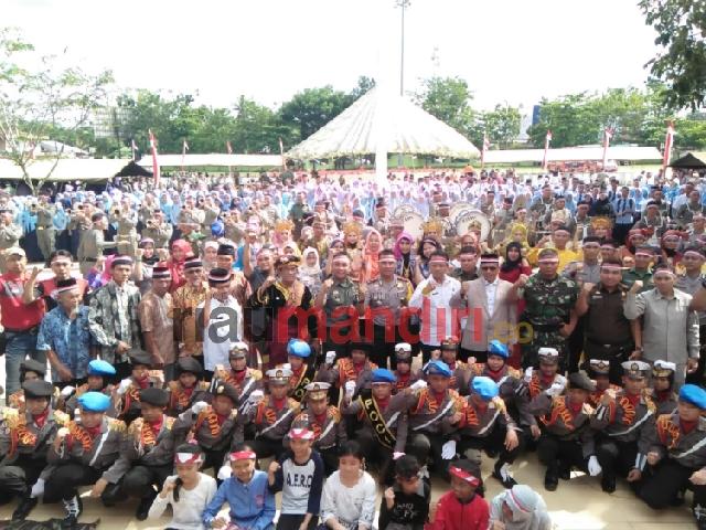 Nusantara Bersatu, Ribuan Massa Padati Lapangan Pelajar