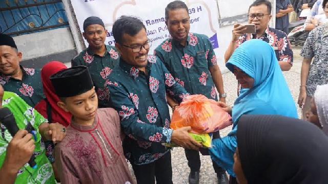 RAPP Salurkan Ribuan Paket Sembako Murah untuk Warga di 5 Kabupaten