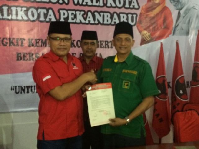 Pasangan IDE- SUA Daftar Ke KPU