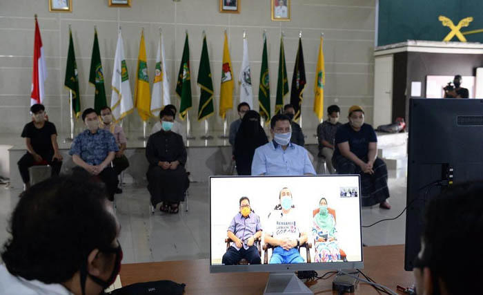 Tiba di Pekanbaru, 24 Mahasiswa Riau dari Luar Negeri Dikarantina, 2 Gejala Batuk, 1 PDP