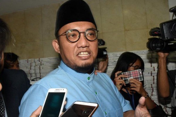 Gara-gara Makan Malam, Dahnil Kaget Ketua KPU Kota Pariaman Dipecat