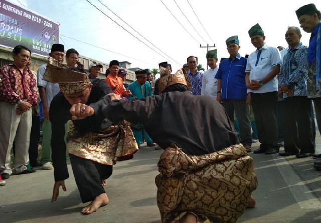 Ngopi Bareng Tokoh Masyarakat Inhil, Firdaus Ungkapkan Motivasi Maju Pilgubri