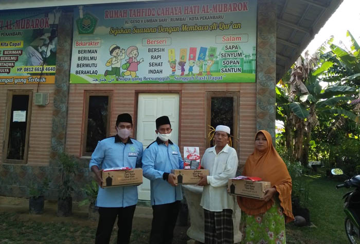 BKPRMI Riau Salurkan Bantuan Sembako kepada Ustaz-Ustazah dan Guru Mengaji