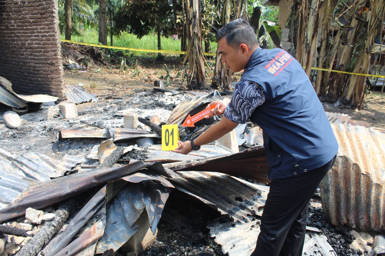 Satu Orang Meninggal Dalam Peristiwa Kebakaran Rumah di Desa Sungai Agung