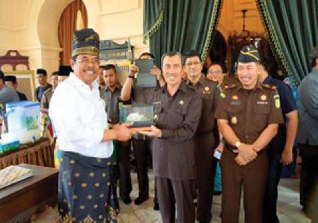 Badan Bancakan Aset  Kejagung Tinjau Hasil Sitaan