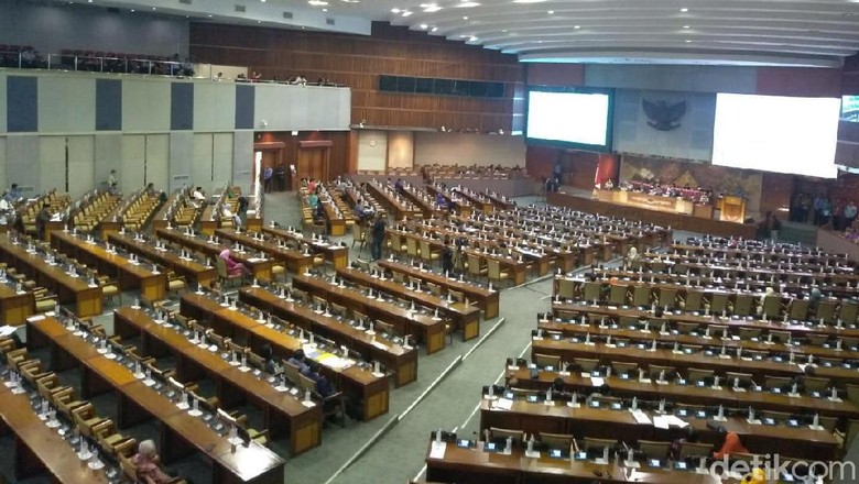 Meski Mendapat Penolakan Kuat, DPR Tetapkan Sahkan Revisi UU KPK