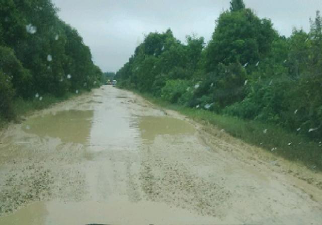 Masyarakat Teluk Meranti Minta Pembangunan Jalan