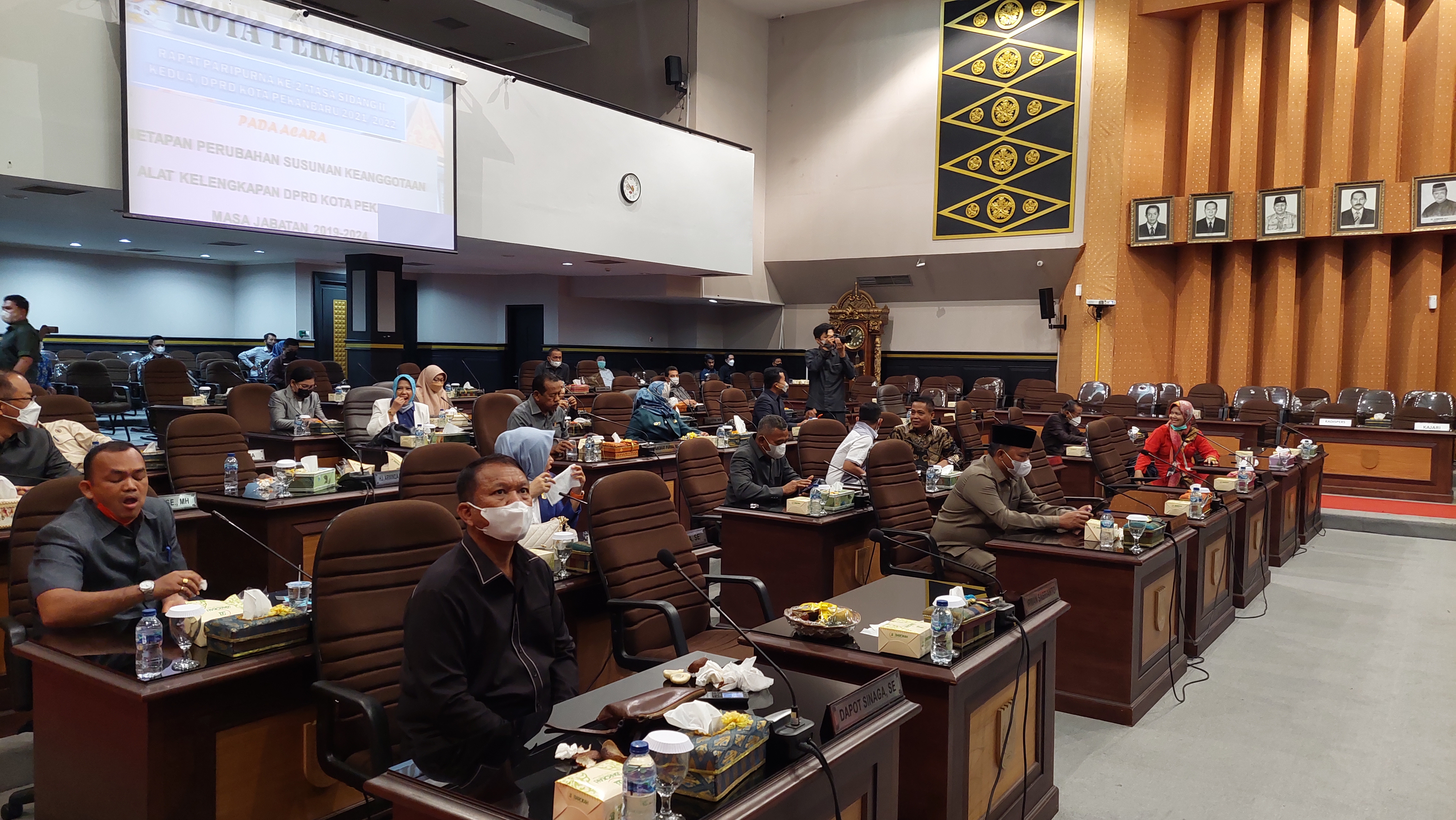 Paripurna Tetapkan Rotasi AKD DPRD Pekanbaru, PKS Tak Kebagian Ketua Komisi