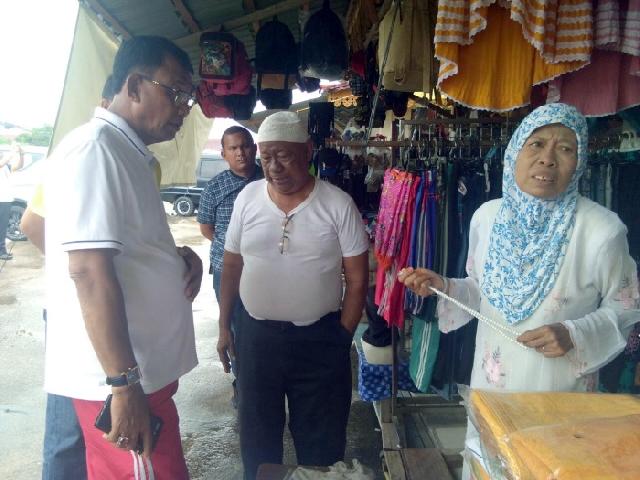 Blusukan ke Pasar Sentral Kelakap Tujuh, Suyatno Dengarkan Kesedihan Pedagang