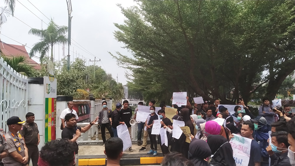 Mahasiswa Mulai Padati DPRD Riau, Kapolres Pekanbaru Ikut Turun Amankan Demo