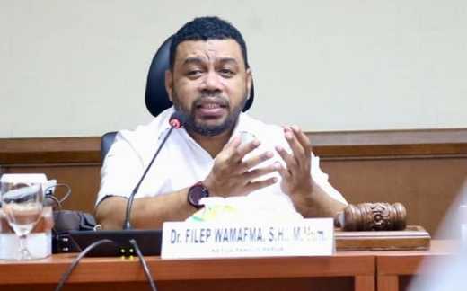Senator Filep: Pembahasan Perppu Pemilu Harus Libatkan DPD RI