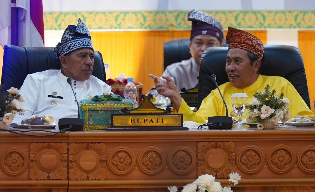 Gubernur Syamsuar Hadiri Peringatan HUT ke-24 Kabupaten Siak