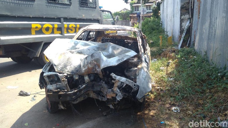 Polisi Kejar-kejaran dengan Penjahat Seperti di Sebuah Film