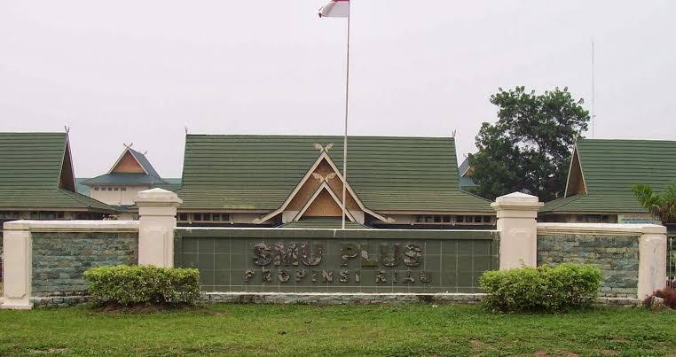 Disdik Buka Kembali Seleksi Guru SMA Plus Riau