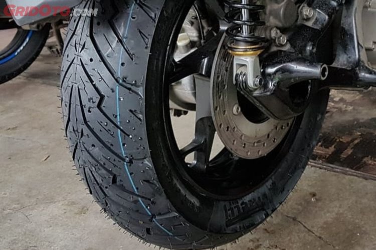 Wajib Tau! Ini Tekanan Angin yang Pas untuk Ban Motor