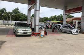 Pemprov Riau Larang Mobil Plat Merah Gunakan BBM Subsidi