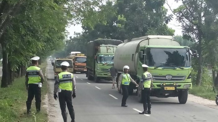 H-3 Hingga H+3, Kendaraan Berat Dilarang Melintas di Riau, Ini Alasannya