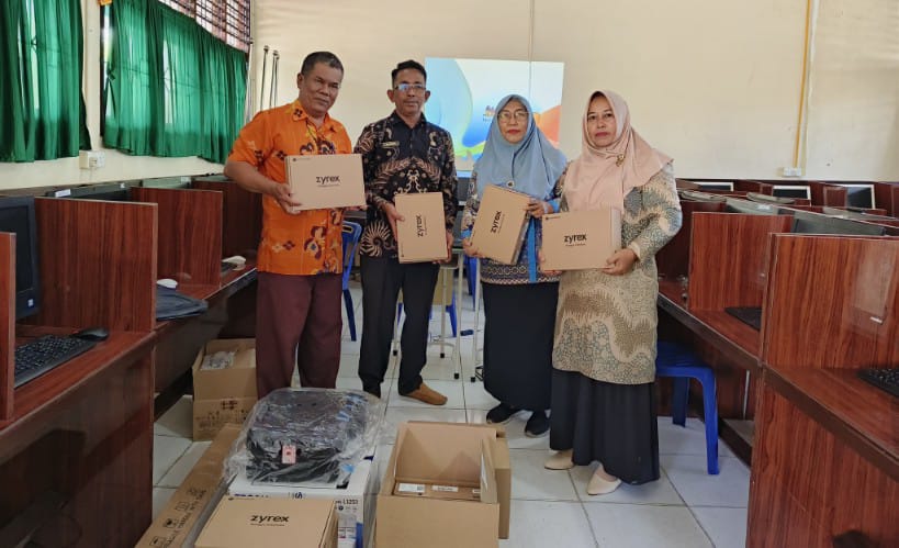 Disdikbud Meranti Salurkan Alat Penunjang Pembelajaran