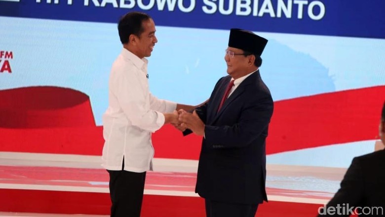 Survei SPIN: Elektabilitas Prabowo Kian Dekati Jokowi