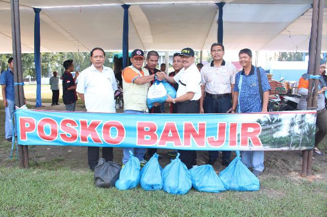 PTPN V Kembali Serahkan 1.000 Paket Sembako
