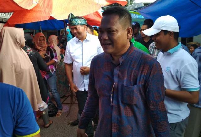 Blusukan ke Pasar Danau Bingkuang, Firdaus Ajak Pedagang Bersedekah