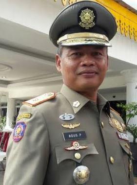 Satpol PP Pekanbaru Gandeng Dishub Tertibkan PKL di Jalan Subrantas