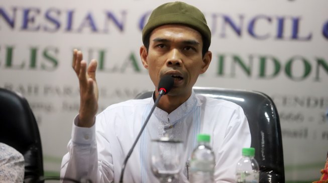 UAS Disebut Lebih Cocok Jadi Ketua MUI Riau