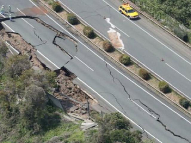 Tips Hindari Gempa Bumi Ketika Sedang Liburan